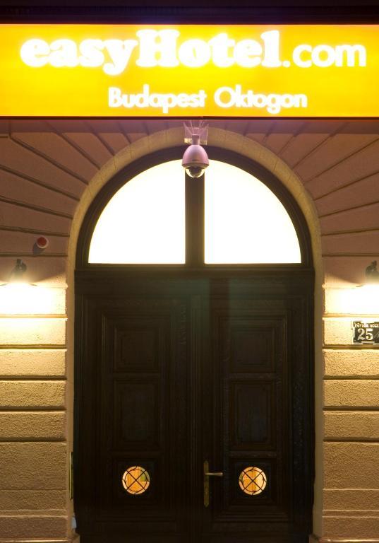 Easyhotel Budapest Oktogon Eksteriør billede